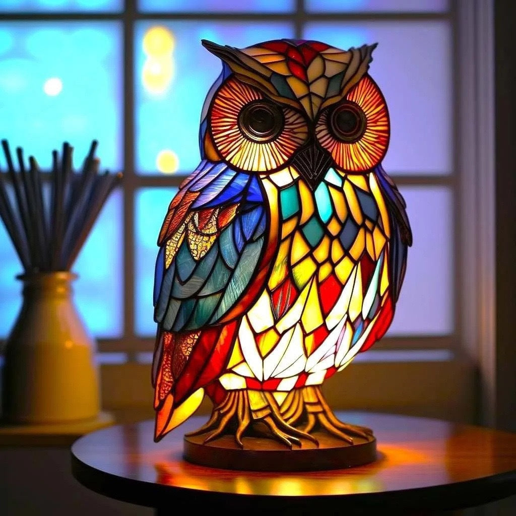 Loulou – Magical Colored Glass Owl Lamp