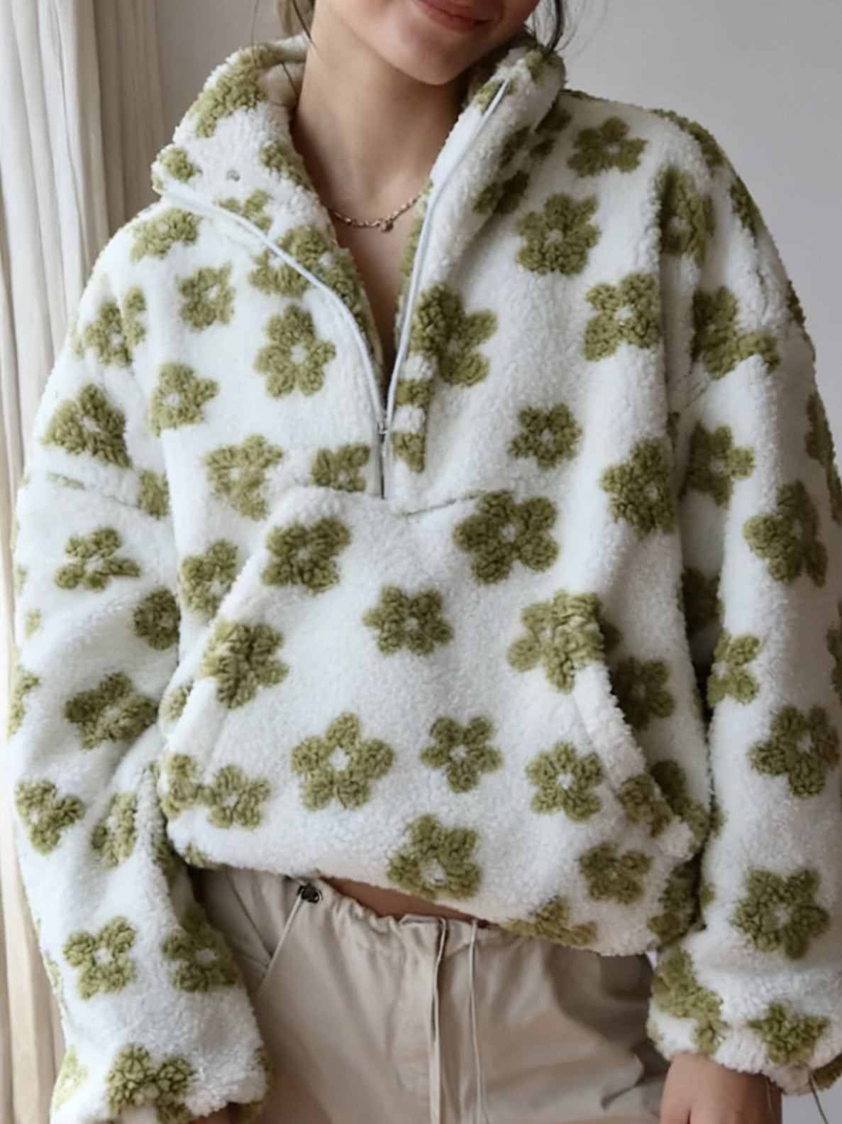 Daisy - Polar fleece Flowering