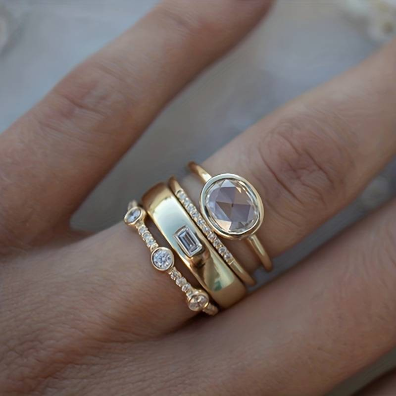 Lily – Vintage Gold and Zirconia Ring Set